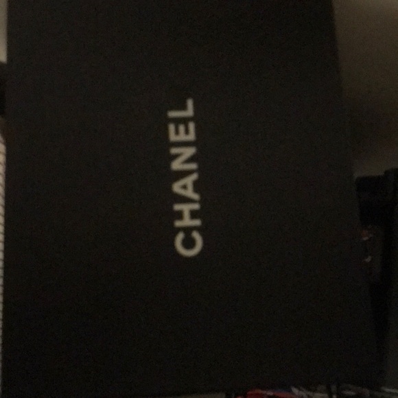 Chanel runners 10/10 condition size 41(8)us men’s - Picture 3 of 8